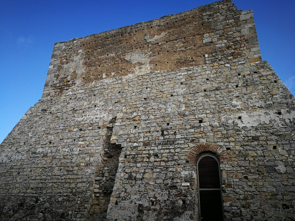 Torre del Homenaje del Castillo-Alcala de los Gazules必去景点