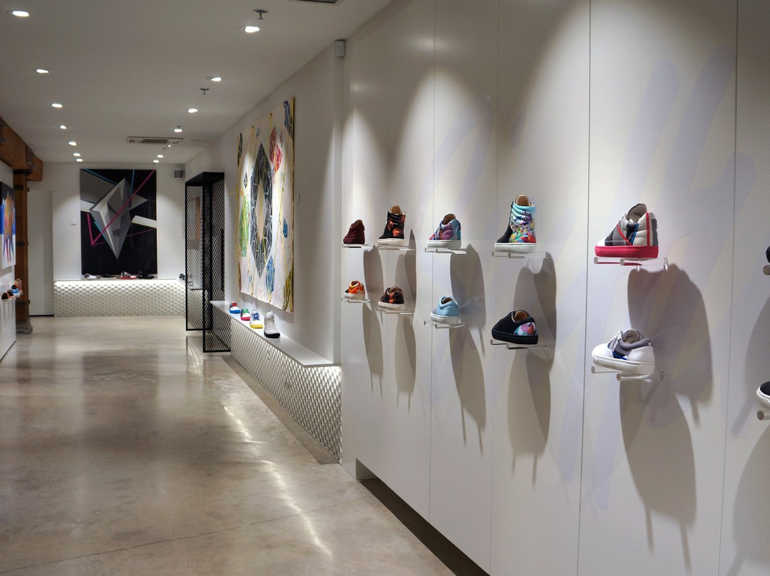 Six Hundred Four-温哥华必去景点