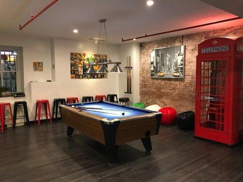 你好纽约旅舍-家庭/游戏区