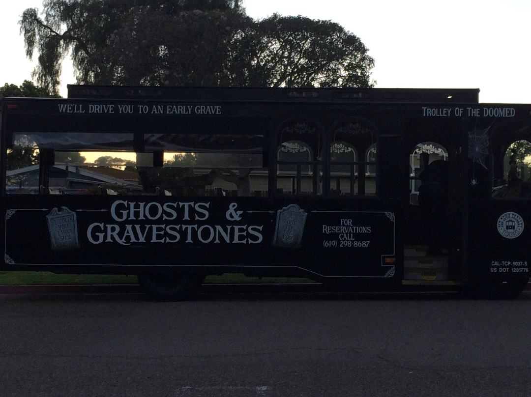 Ghosts & Gravestones Tour San Diego景点图片