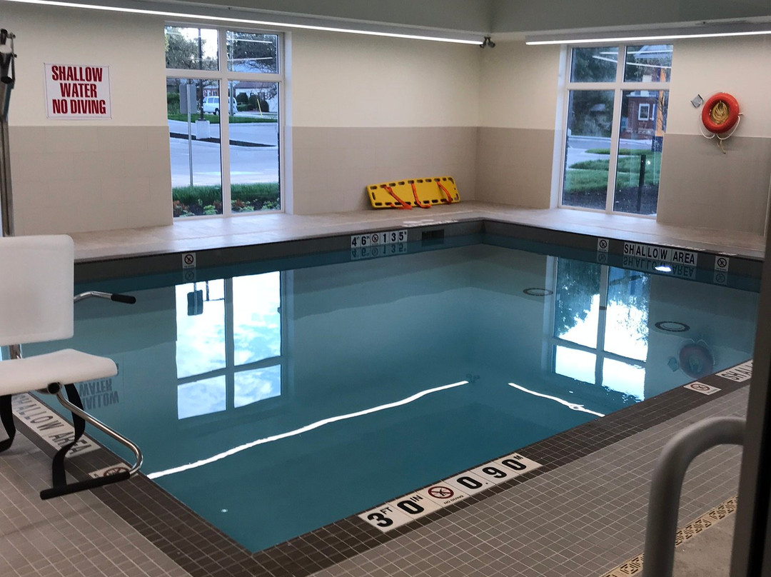 Comfort Inn & Suites主图