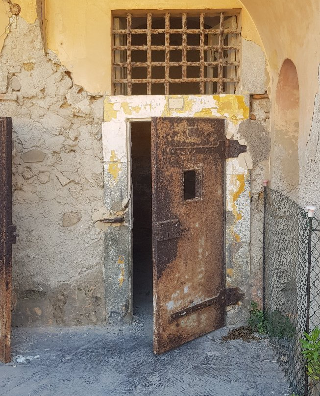 Carcere di Santo Stefano-Ventotene必去景点