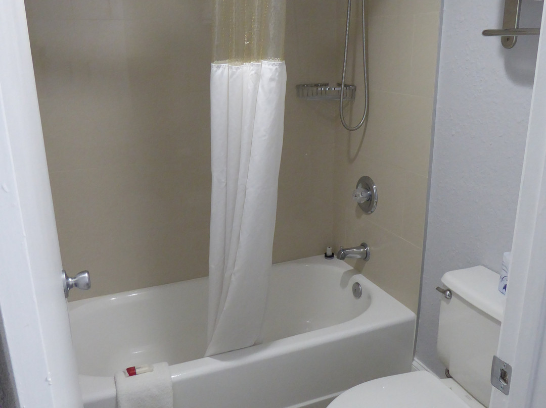 Home 1 Suites Extended Stay - Kissimmee主图