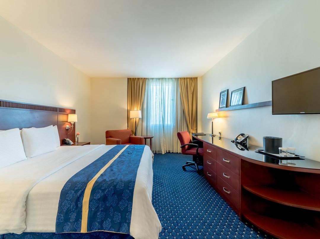 霍德帕花园高尔夫酒店主图