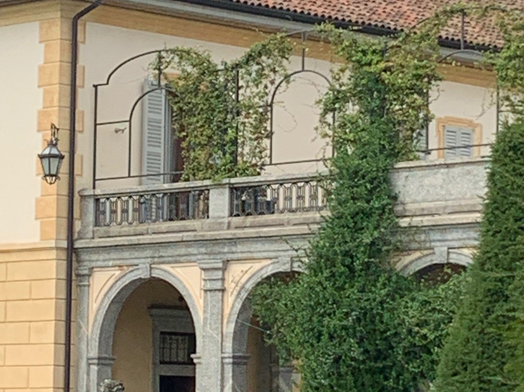 Villa Trivulzio-阿格拉泰布里亚恩扎必去景点