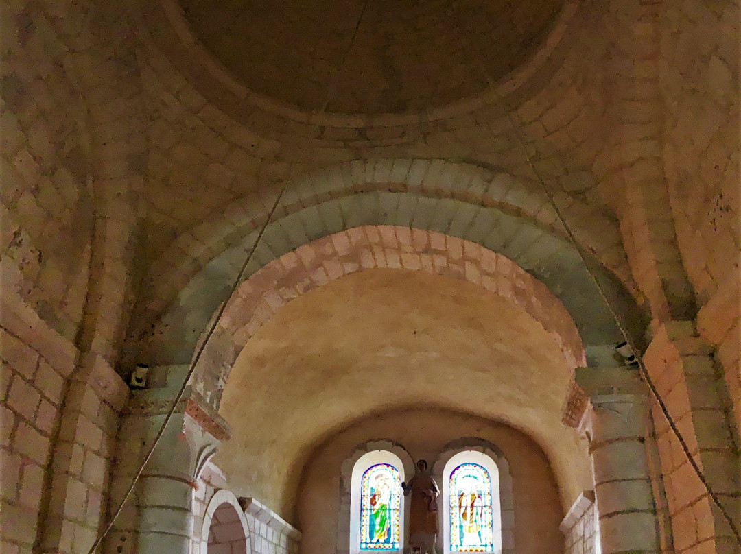 Eglise paroissiale Saint-Vincent-Antogny-le-Tillac必去景点