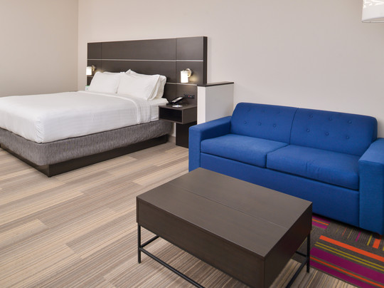 Holiday Inn Express & Suites Lee's Summit - Kansas City By IHG主图