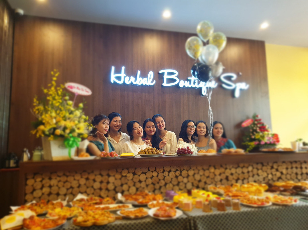 Herbal Boutique Spa Da Nang-Son Tra Peninsula必去景点