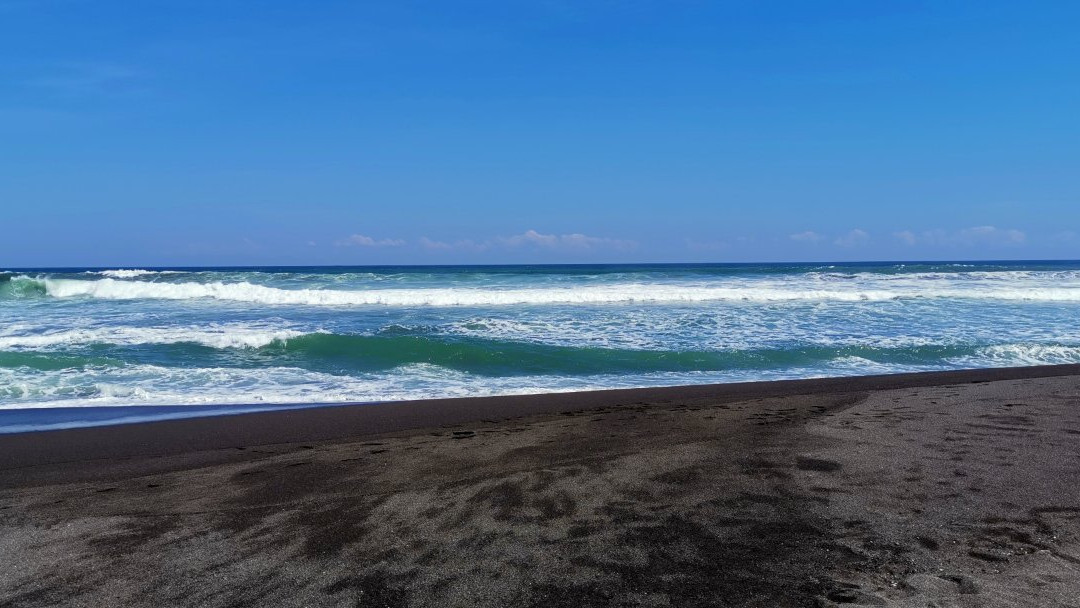 Cemara Beach-沙努尔必去景点