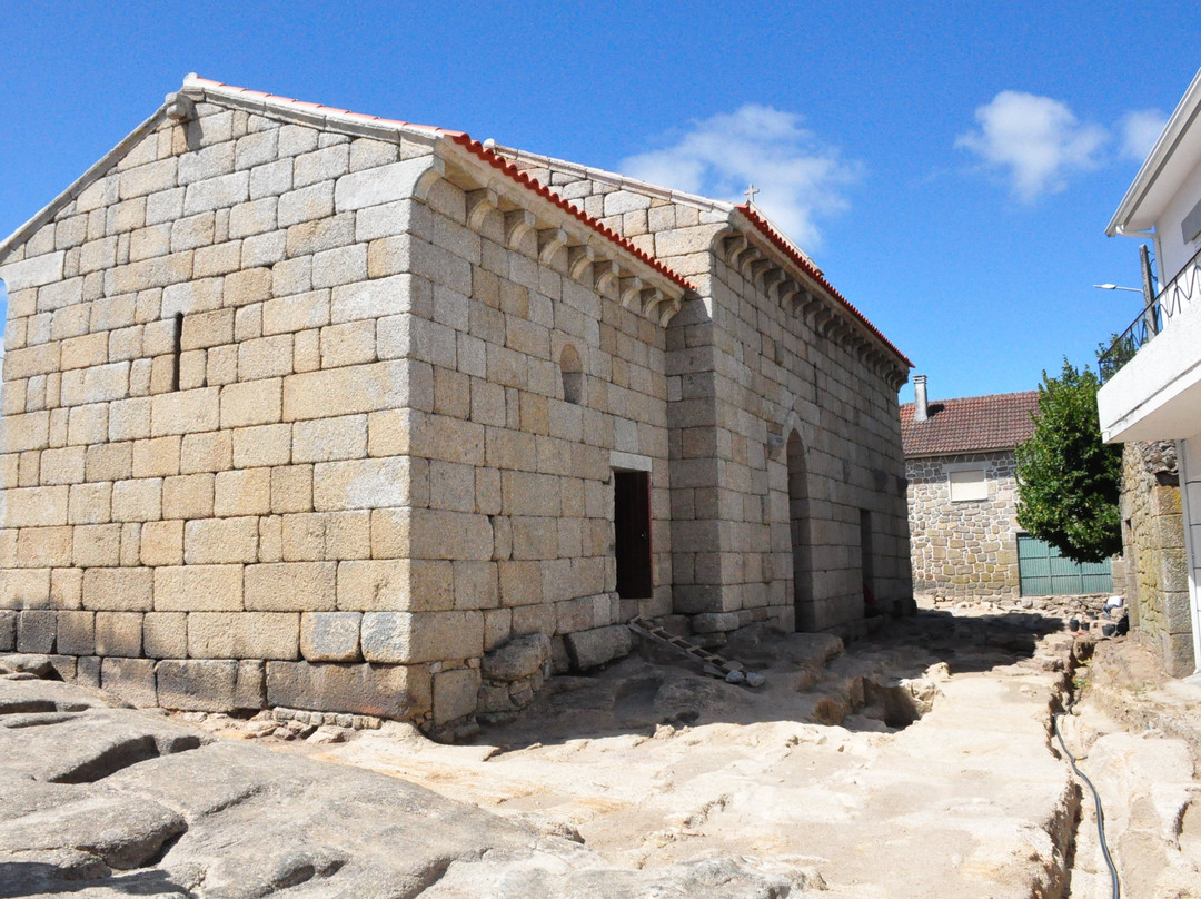 Ruínas do Castelo de Moreira de Rei景点图片