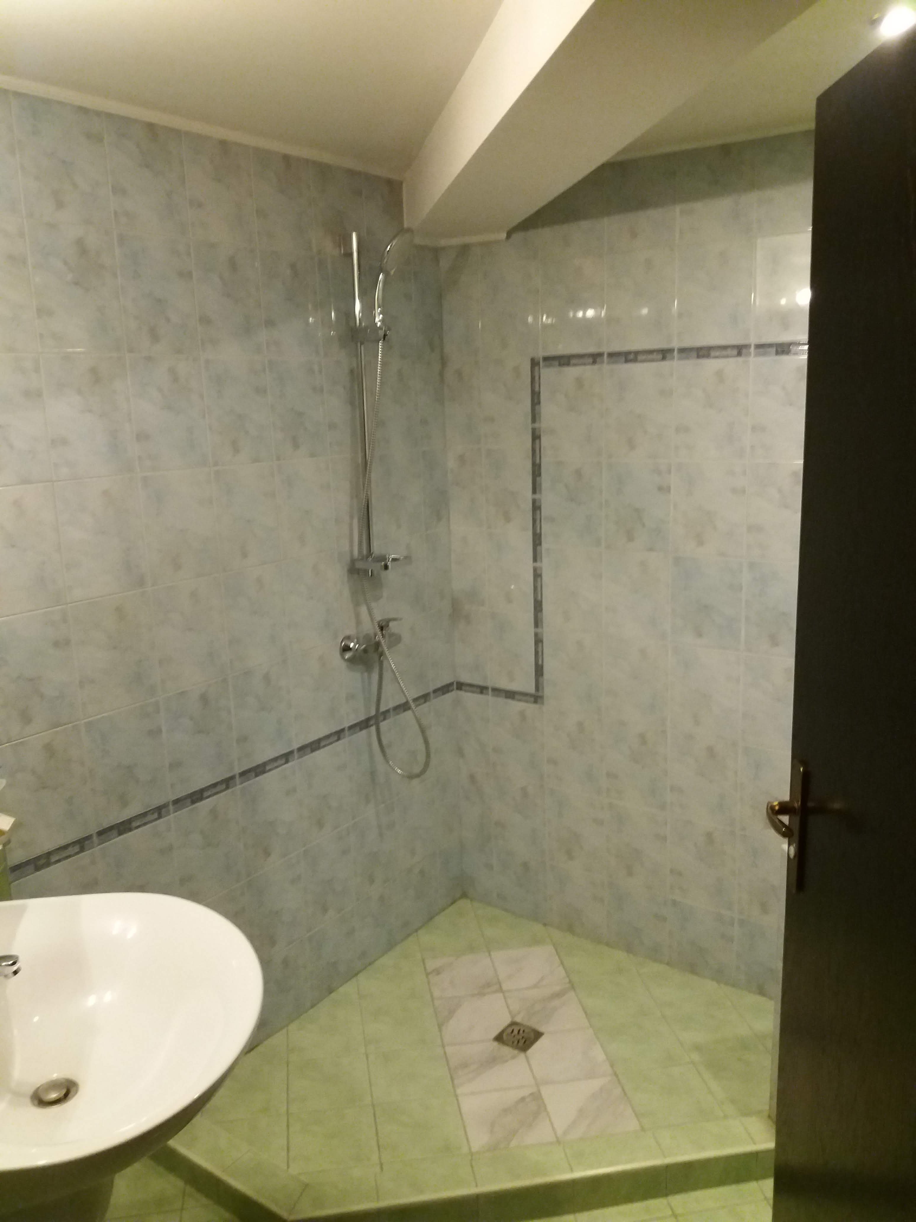Boutique Family Hotel VSK Kentavar-浴室