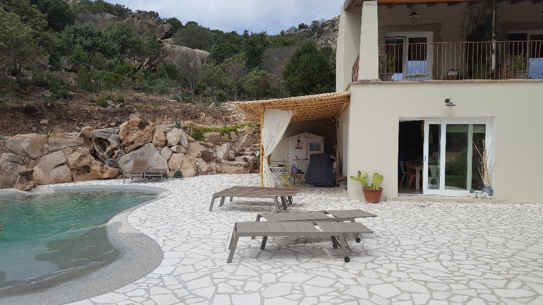 Casa Stones