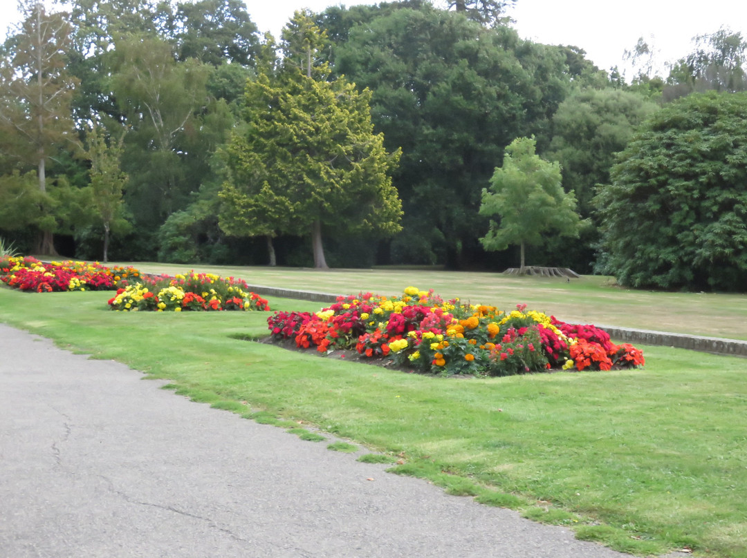 Woodside Park景点图片