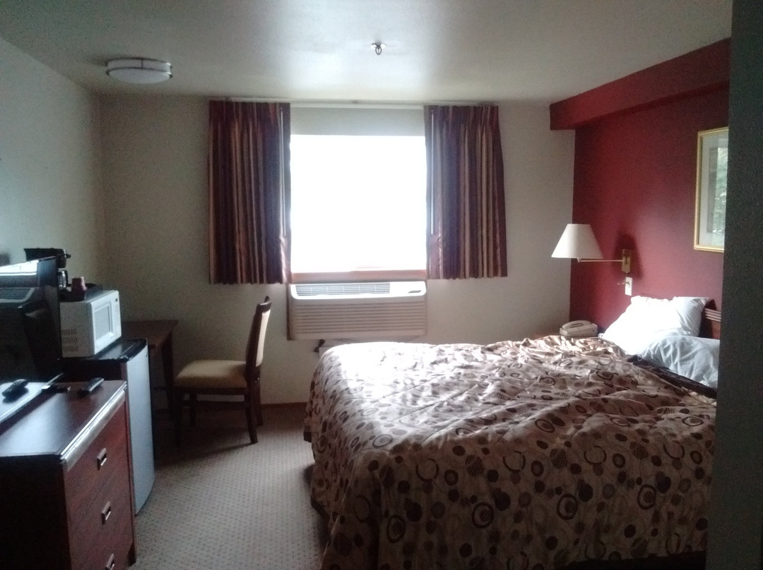 贝城汽车旅馆主图