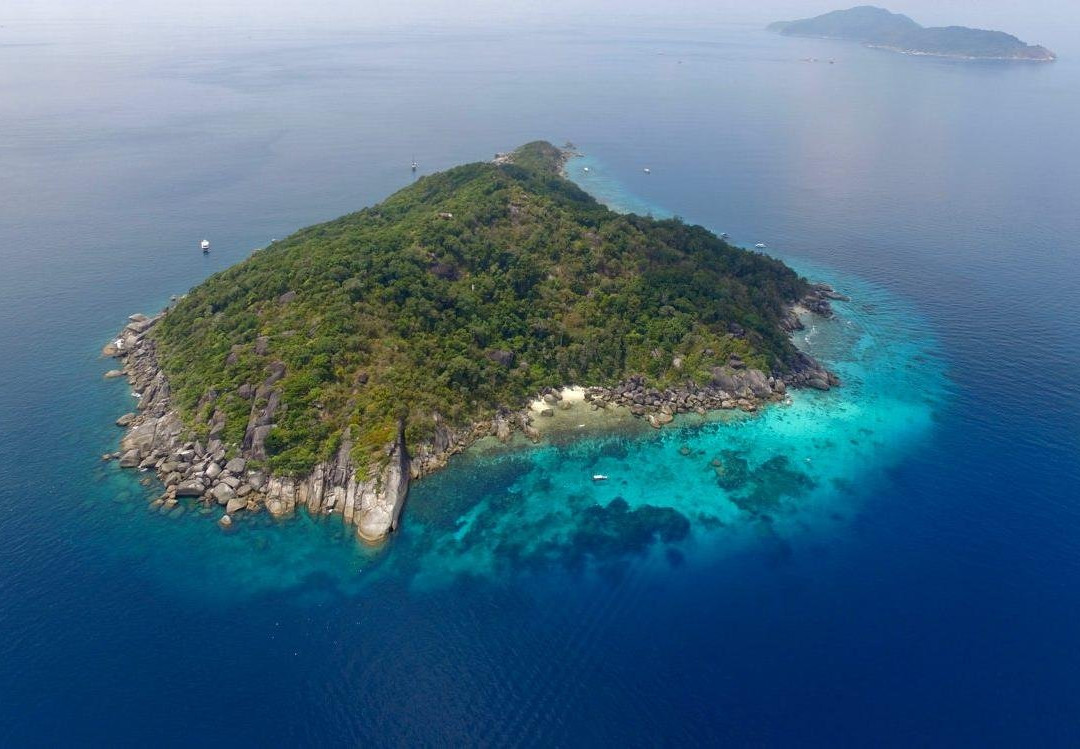 Richelieu Diving-斯米兰岛必去景点