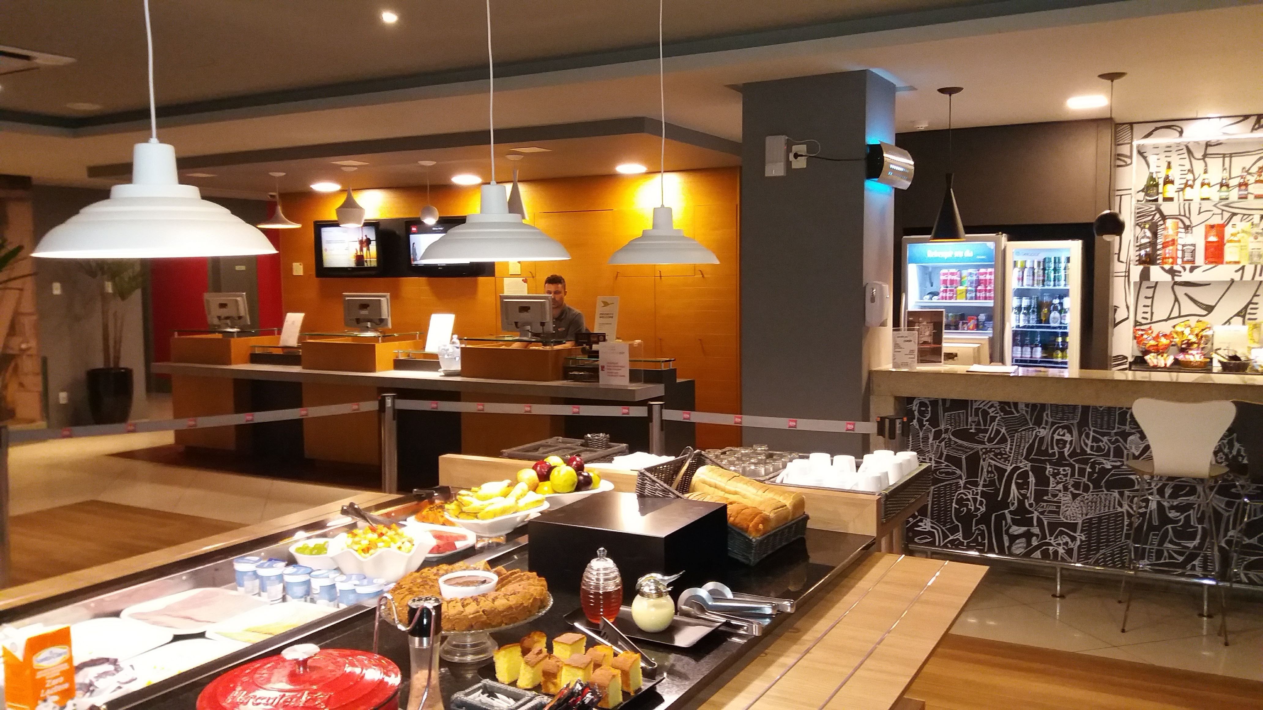 Hotel Ibis São José-餐饮