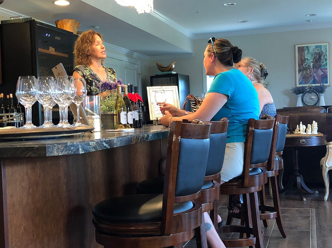 Hidden Hills Farm & Vineyard-弗雷德里克必去景点