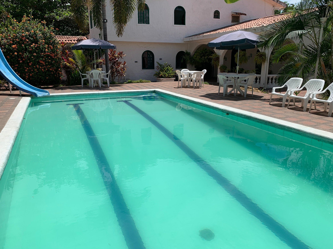 Espinal酒店住宿-Casa Blanca