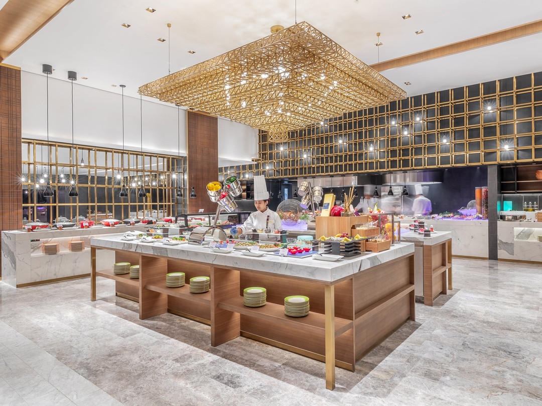 Spoon All Day Dining Room