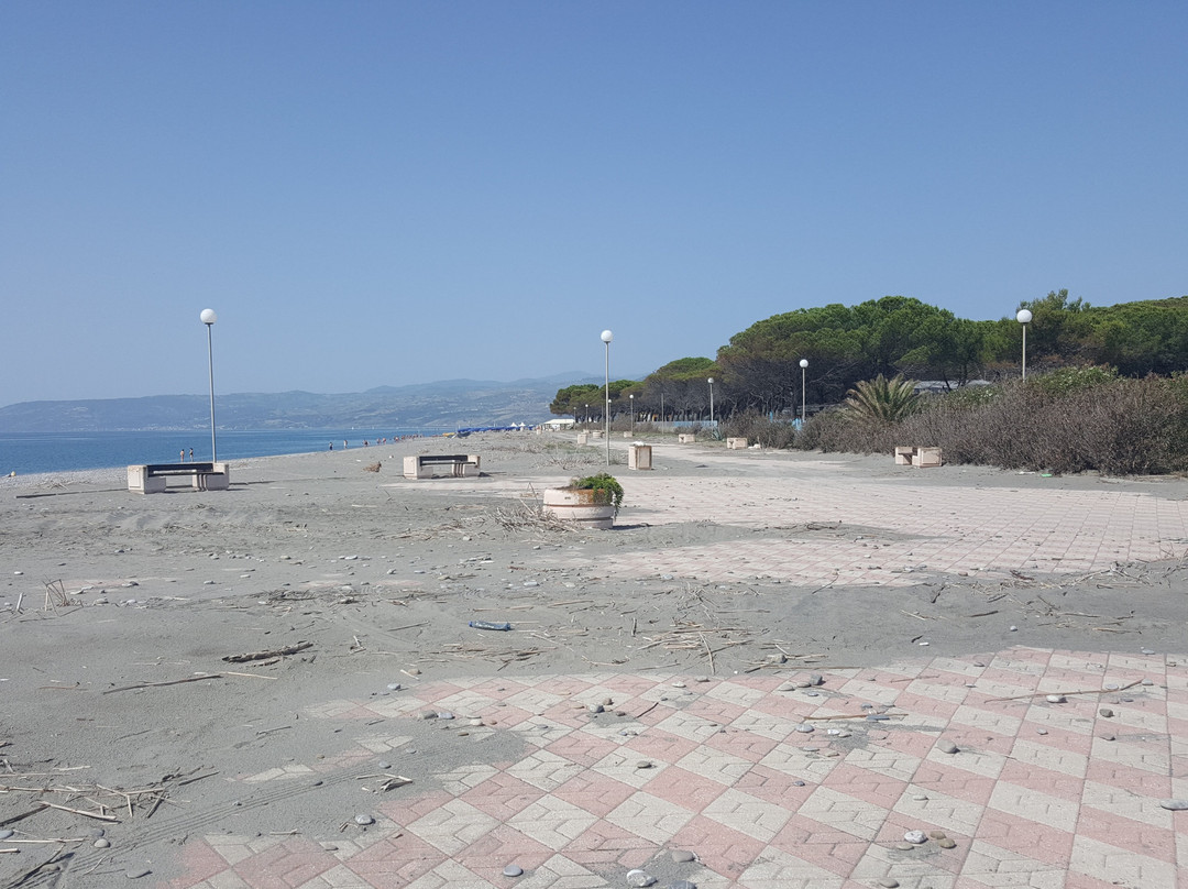 Marina di Rotondella景点图片
