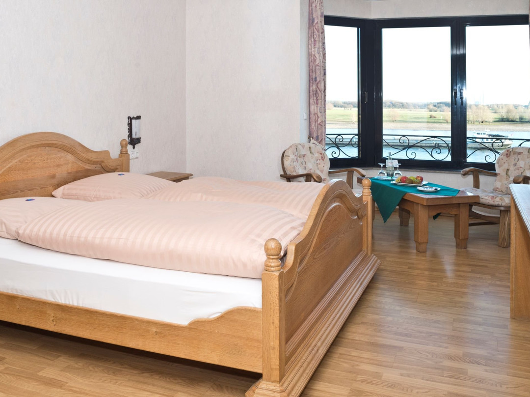 Hotel-Restaurant Wacht am Rhein主图