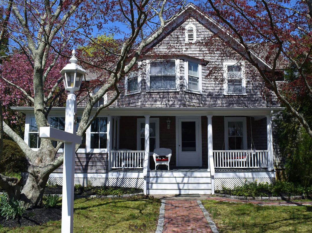 House on Chase Creek主图