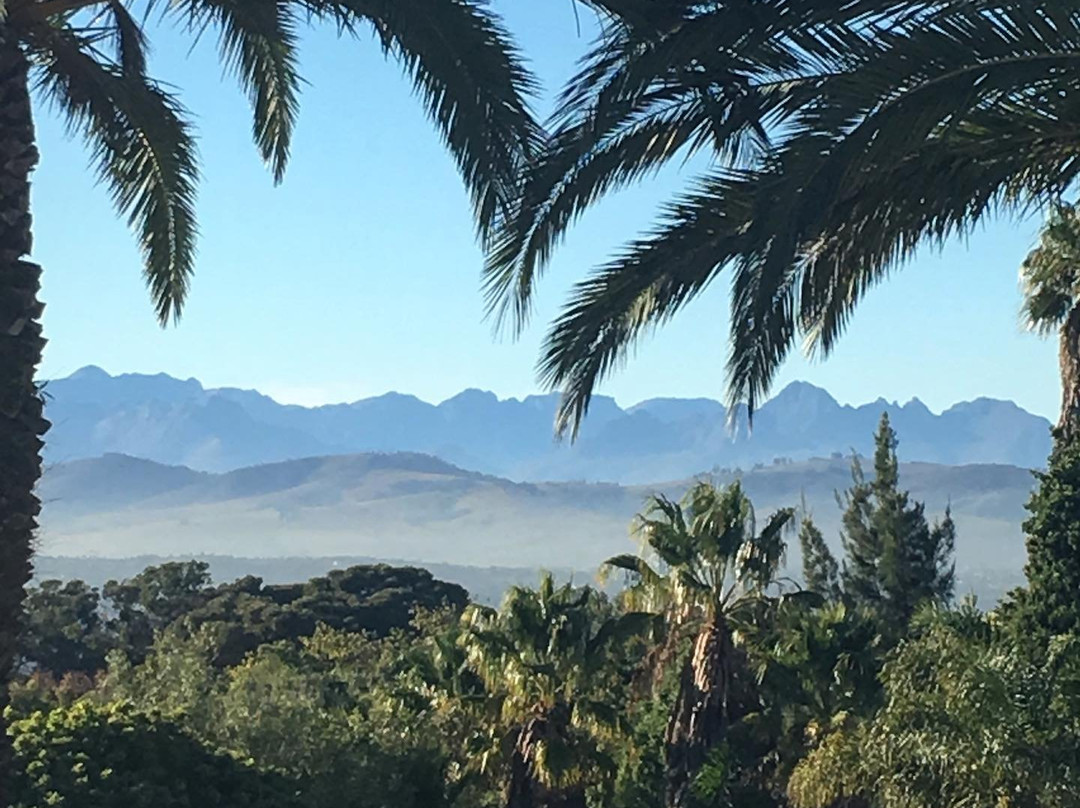 Four Palms Accommodation主图