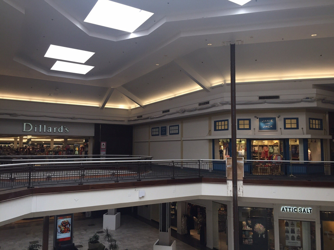 Barton Creek Square-奥斯丁必去景点