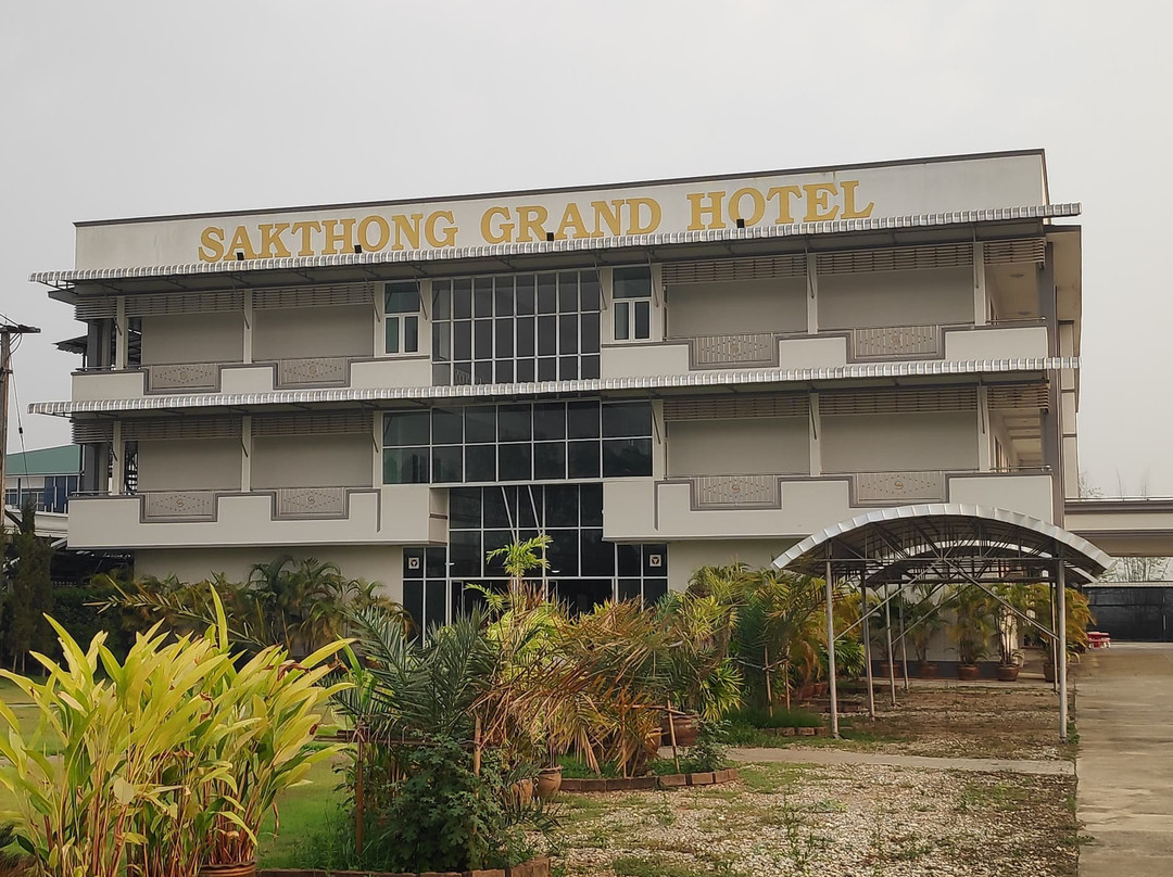OYO 75394 Sakthong Grand Hotel主图