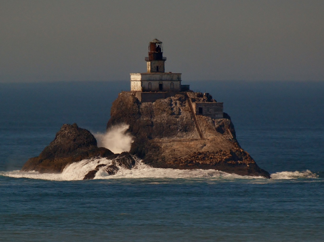 Tillamook Rock Lighthouse景点图片