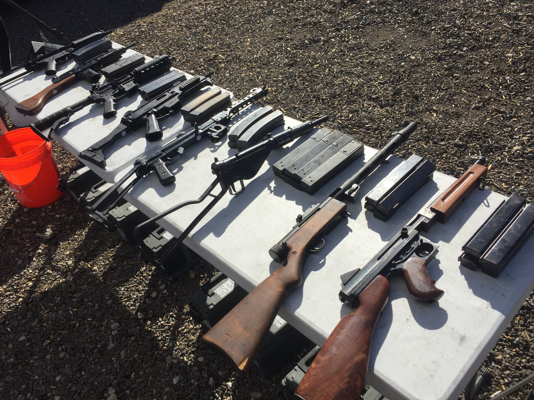 Defensive Arms Academy-Ferris必去景点