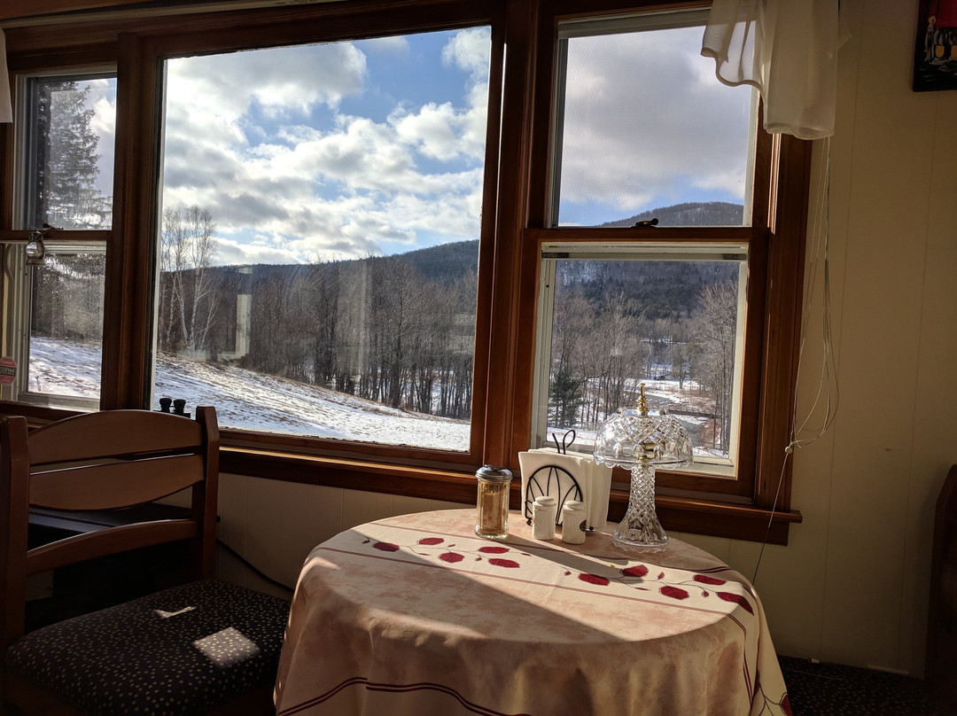 Georgian Garden Inn主图