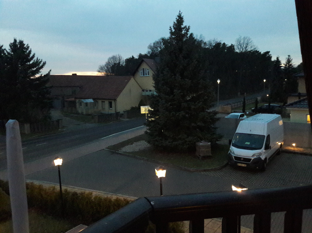 Lokal Genial Pension & Restaurant主图