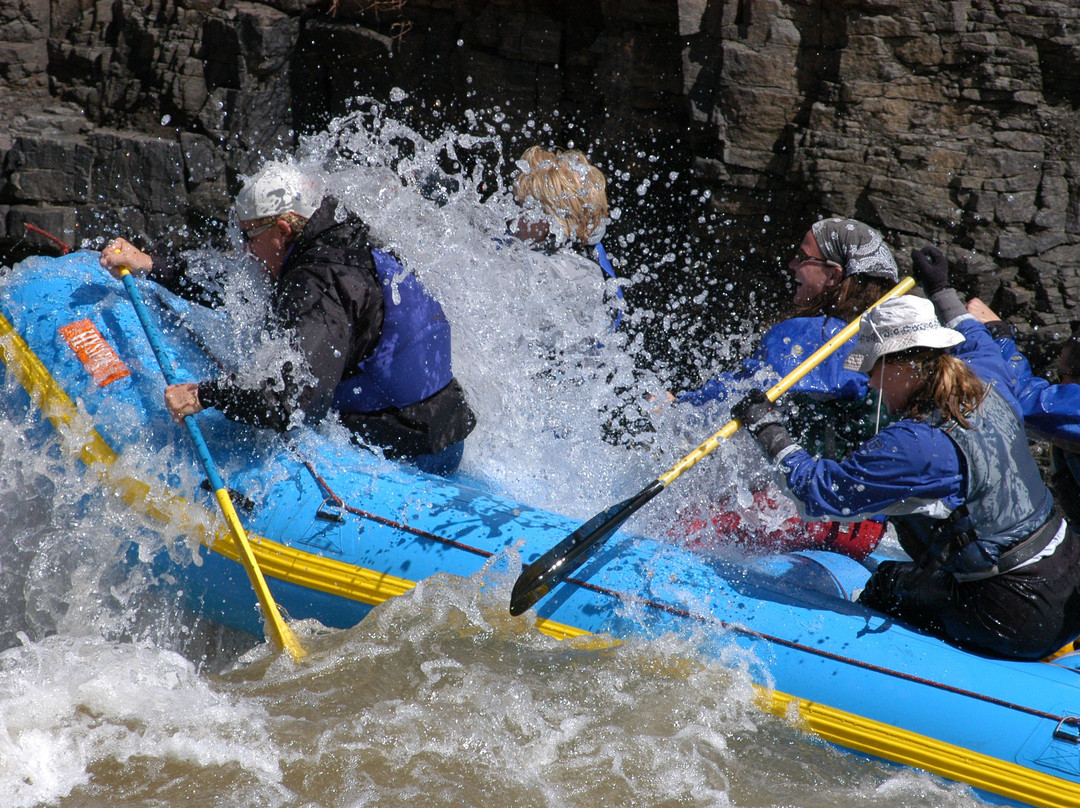 Canyon Rio Rafting-Whiteriver必去景点