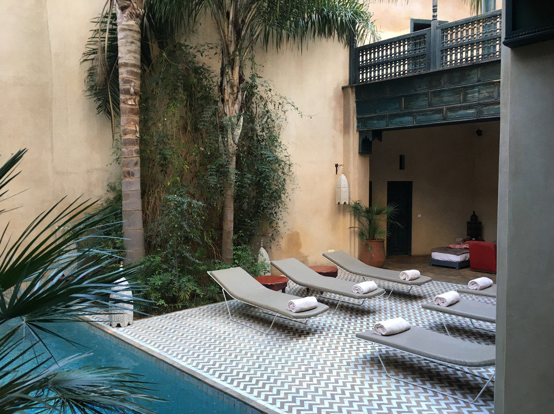 本苏达摩洛哥传统庭院住宅主图