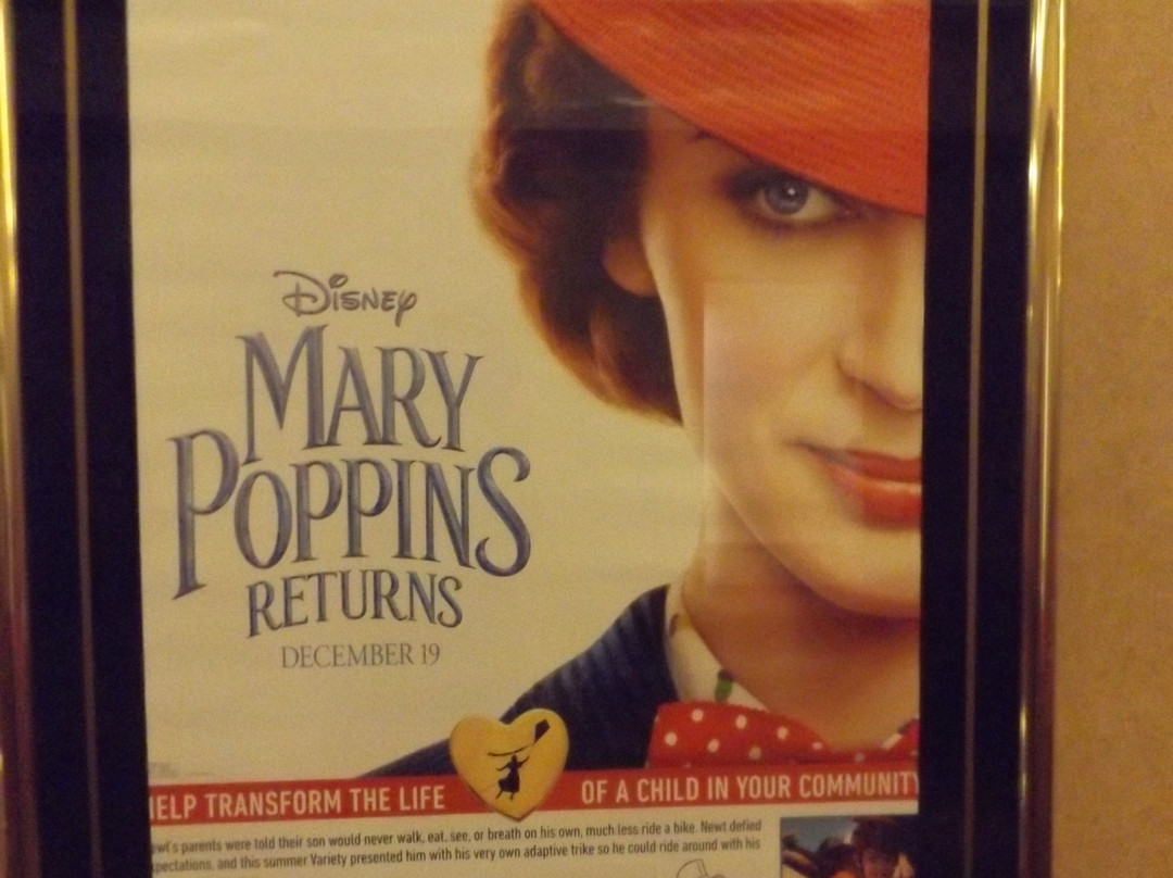 Cinemark Century the River-兰乔米拉必去景点