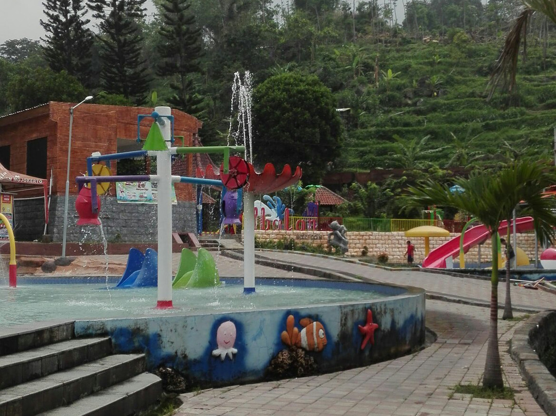Ubalan Bathing Pool景点图片