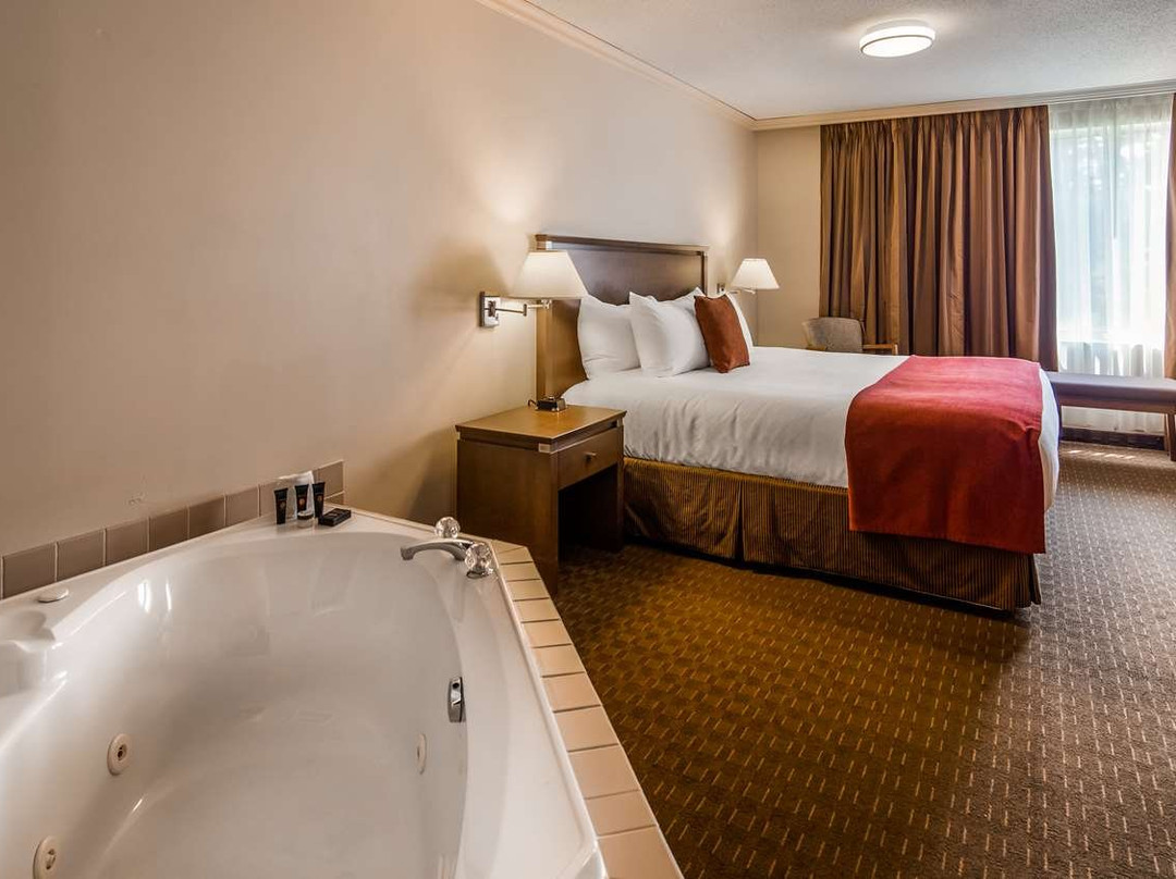 Best Western Plus Guildwood Inn主图