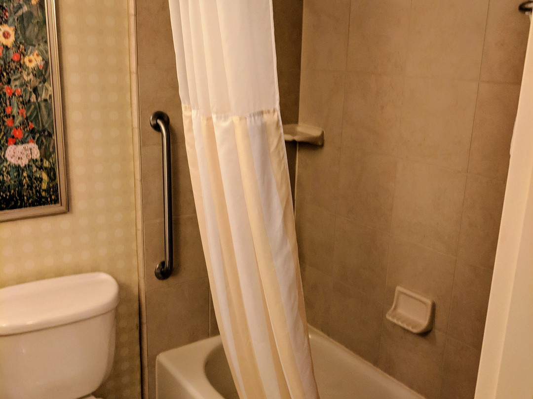 东克利夫兰/梅菲尔德村希尔顿花园酒店主图