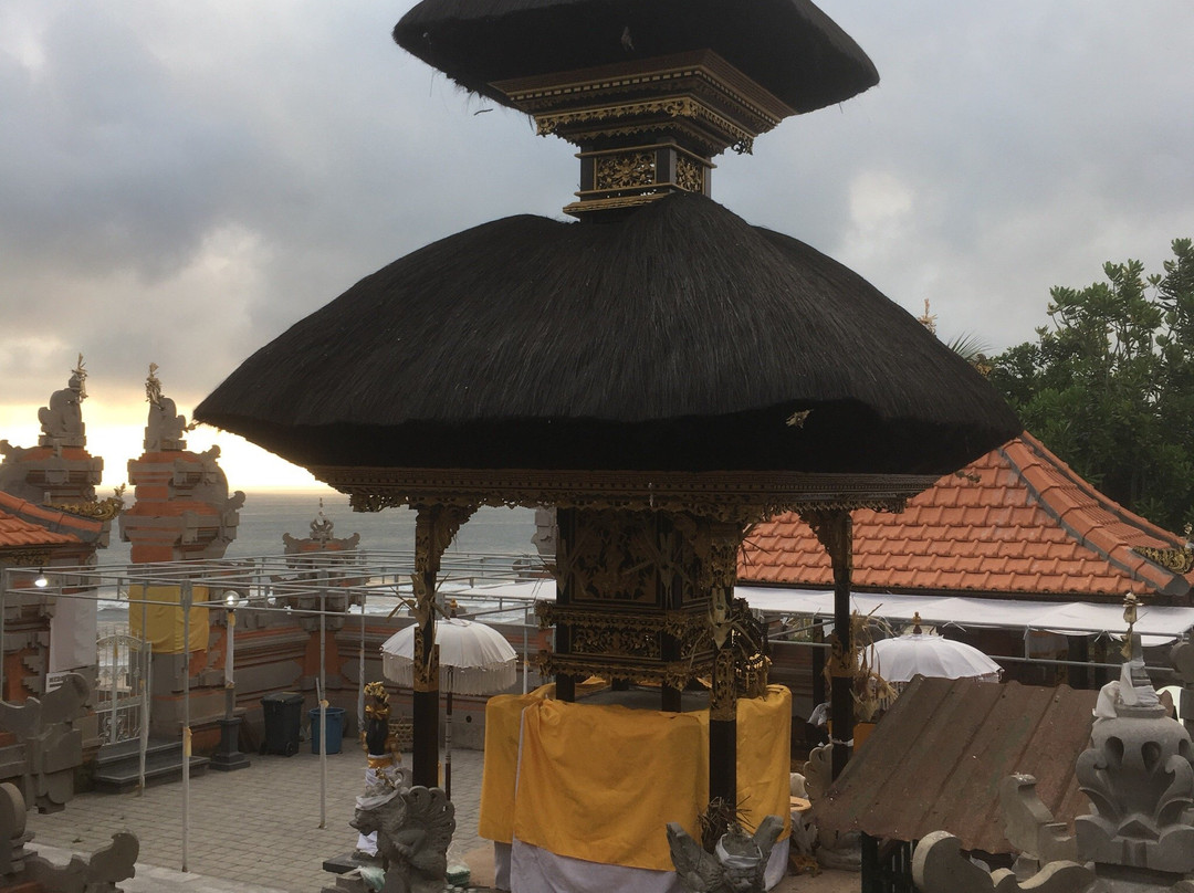 蓝布斯威寺-登巴萨必去景点