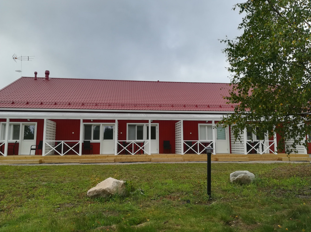 Kivijärvi酒店住宿-Valkeisen Loma