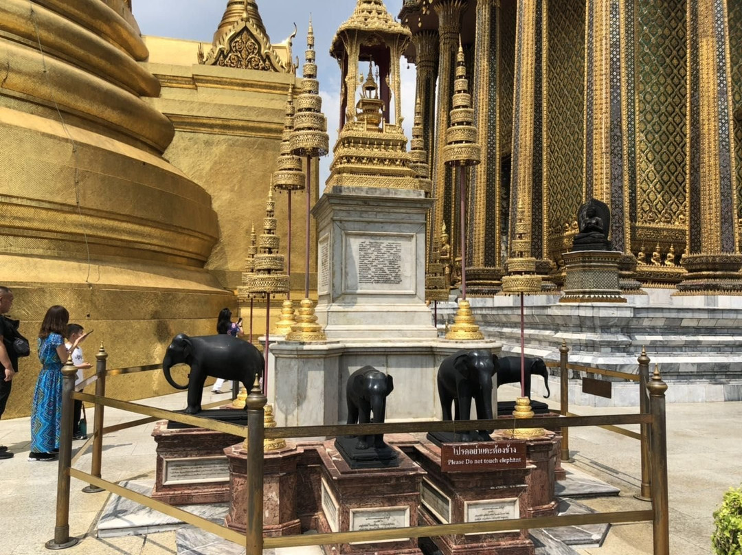 大皇宫酒店主图