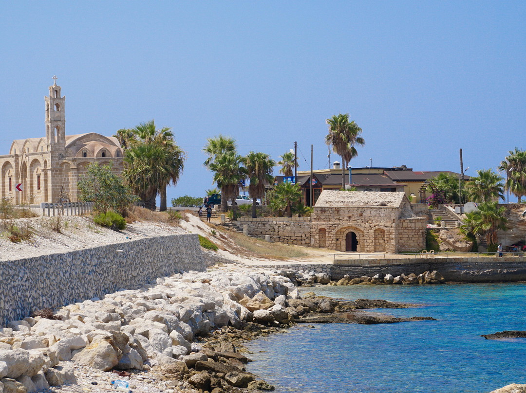 Dipkarpaz旅游景点-Ayios Therissos Church