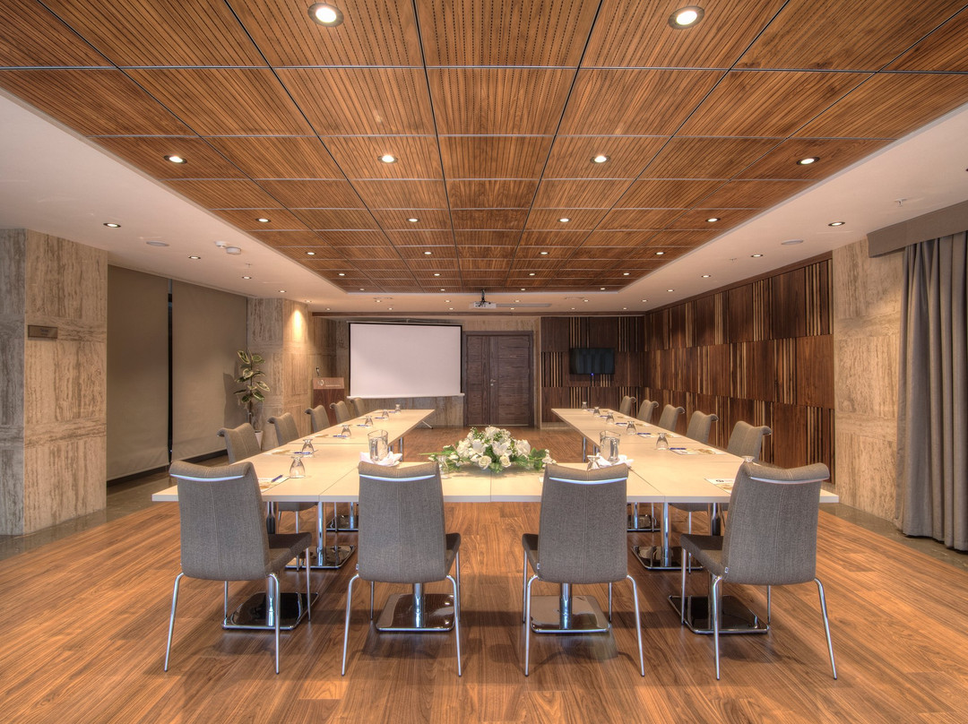 Fesa Business Hotel主图