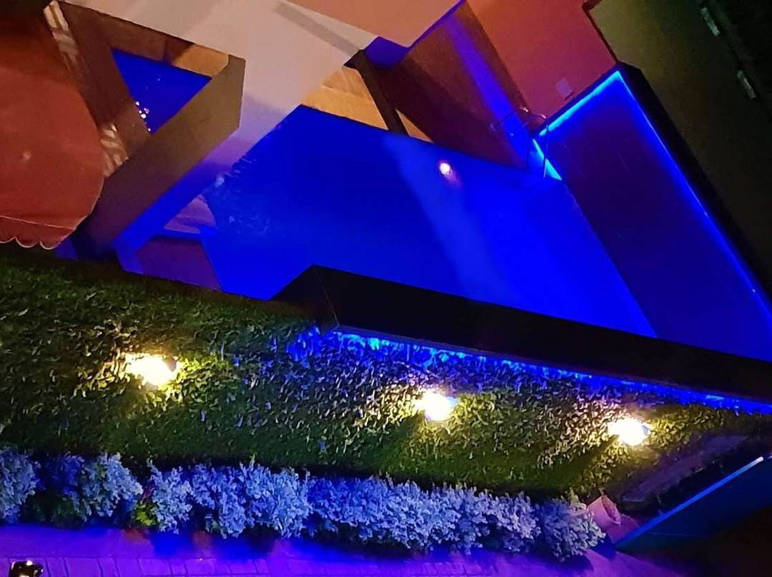 Home Suites Boutique Hotel主图