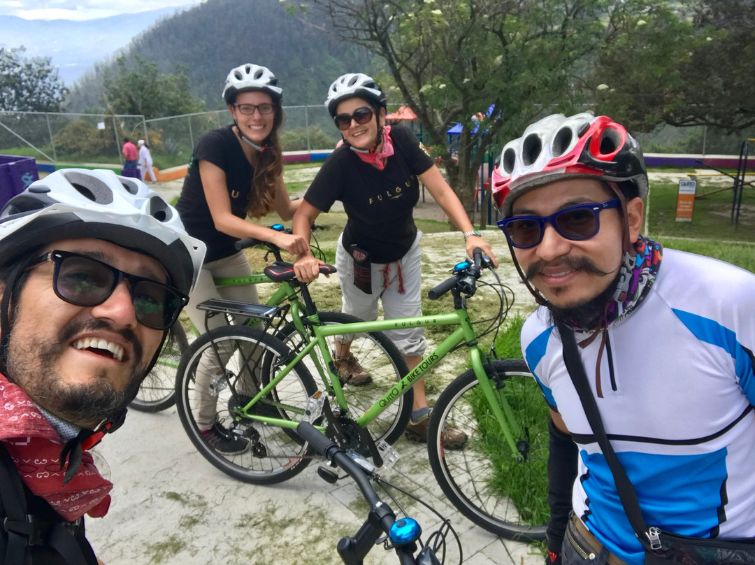 Quito Bike Tours & Travel Experiences-基多必去景点