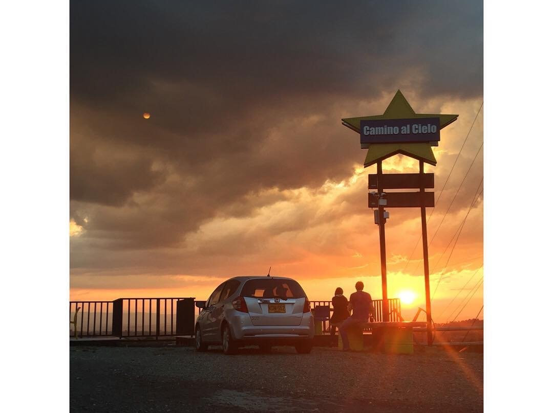 Luna Park餐馆和美食-Restaurante Camino Al Cielo