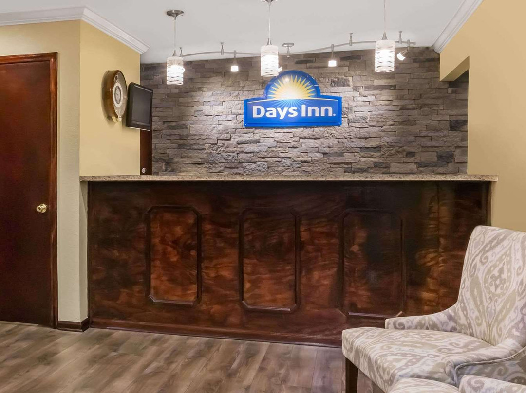 Days Inn by Wyndham Blakely主图