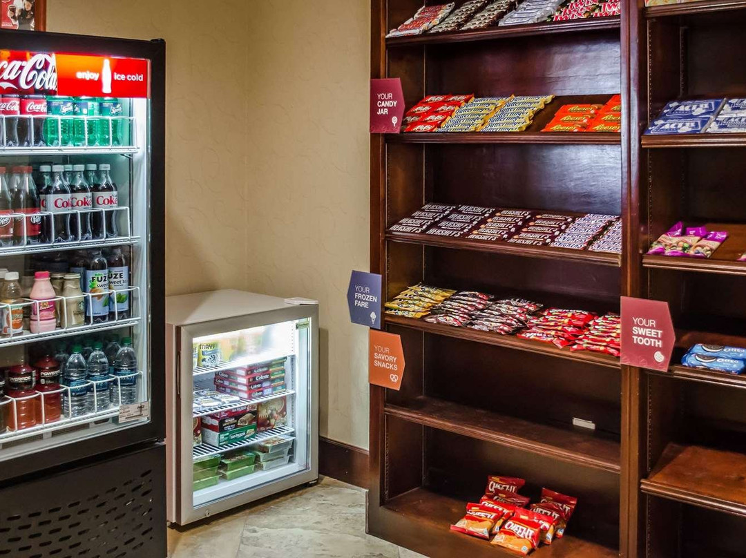 Comfort Suites North Mobile主图