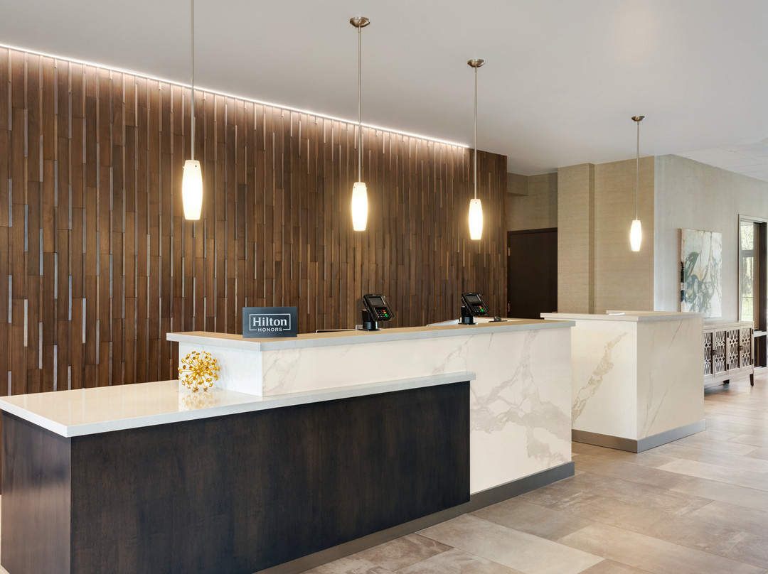 DoubleTree by Hilton St. Paul East主图